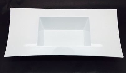 Coupe jardinière blanche brillante incurvée