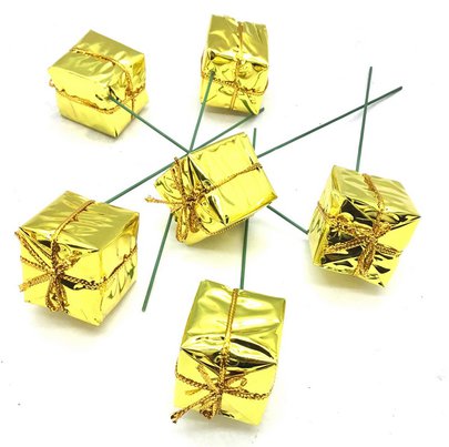 Paquet cadeau or sur pique x 6