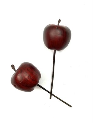 Pomme Rouge artificielle sur pique par 2 pièces